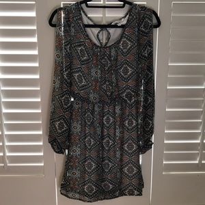 A cute mini pattern dress! size small.